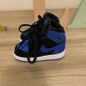 Jordan Kids Black and Blue Sneakers